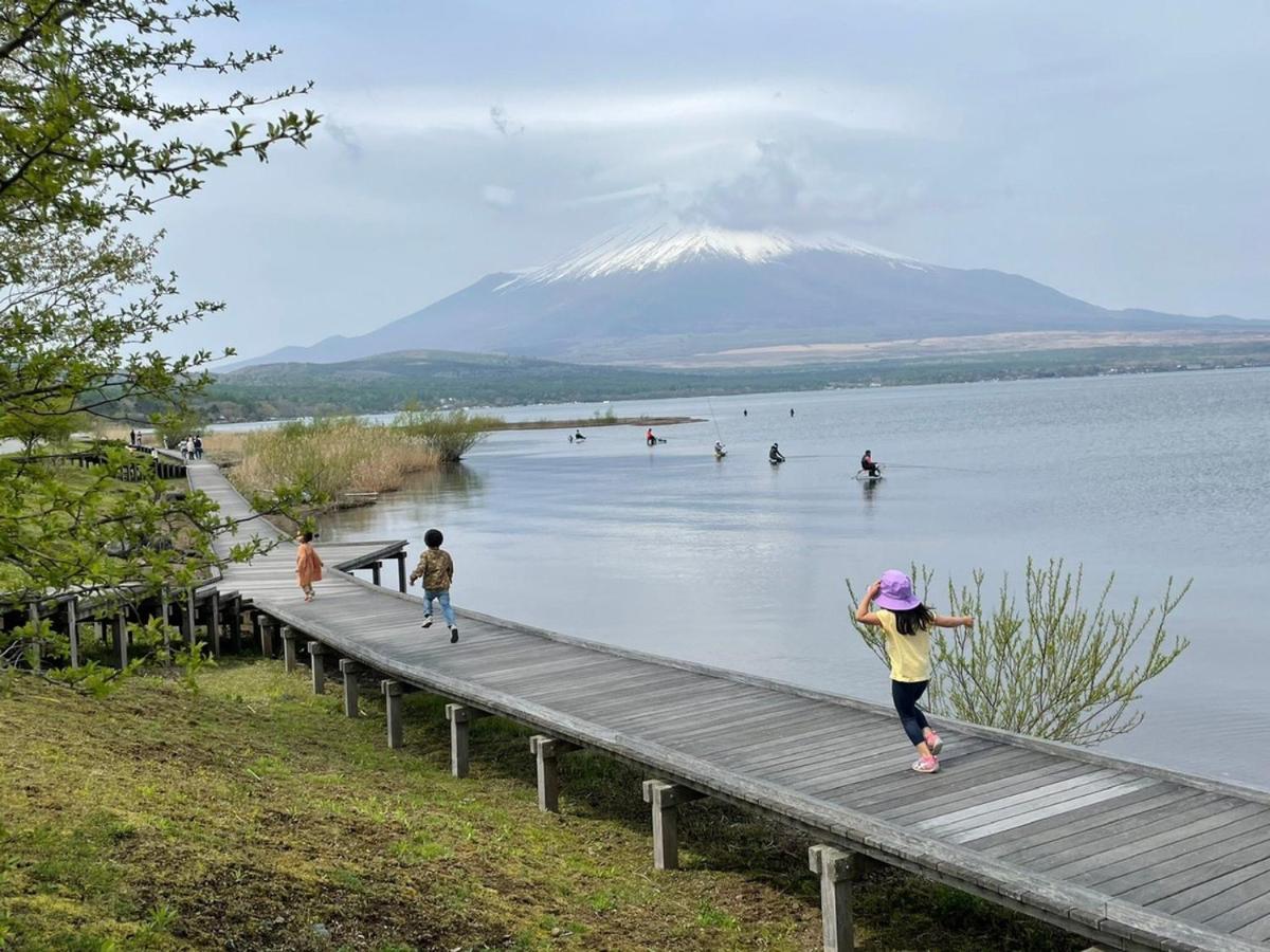 湖の辺の宿時翠 Яманакако Экстерьер фото